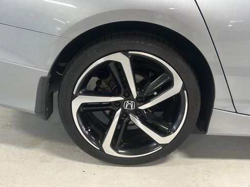 Used 2019 Honda Accord Sport image 30