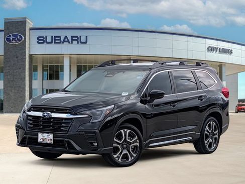 Used 2026 Subaru Ascent Limited w/ Popular Package #2 AWD/4WD image 1