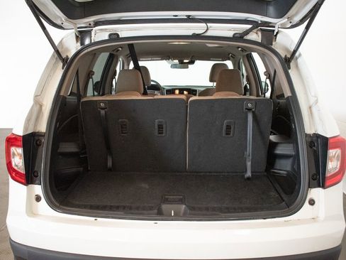 Used 2020 Honda Pilot EX image 25