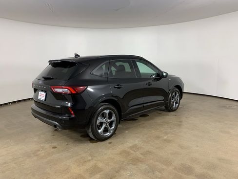 Used 2023 Ford Escape ST-Line w/ Tech Pack #1 image 8