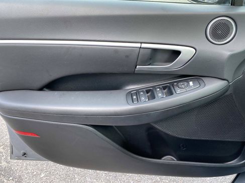 Used 2024 Hyundai Sonata SEL w/ Convenience Package FWD image 19