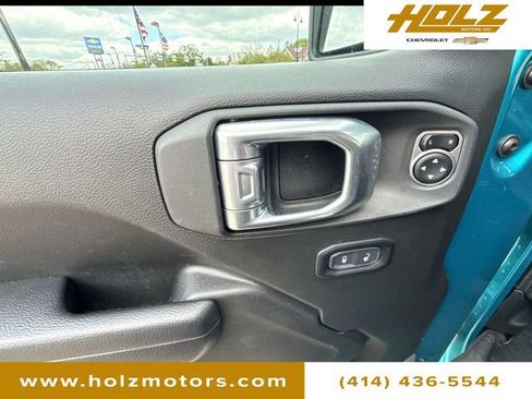 Used 2024 Jeep Wrangler Sport AWD/4WD image 22