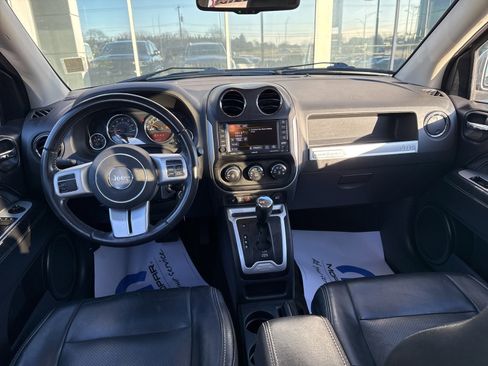 Used 2016 Jeep Compass High Altitude image 24