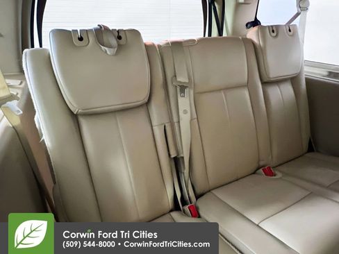 Used 2017 Ford Expedition EL Limited AWD/4WD image 16
