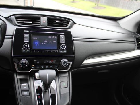 Used 2018 Honda CR-V LX image 9