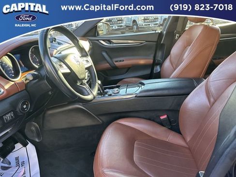Used 2019 Maserati Ghibli S image 17