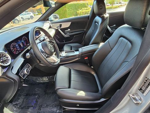 Used 2025 Mercedes-Benz CLA 250 4MATIC image 14