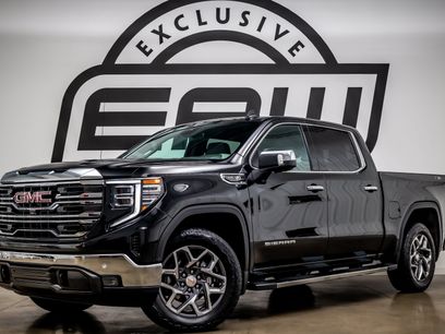 Used 2023 GMC Sierra 1500 SLT w/ SLT Premium Plus Package