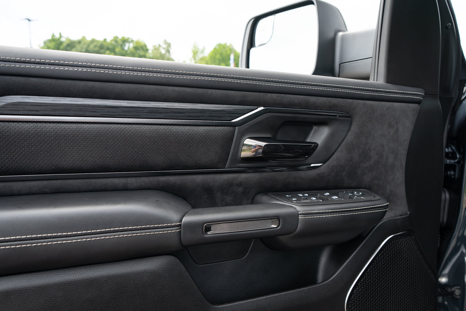 New 2026 RAM 1500 RHO AWD/4WD image 32