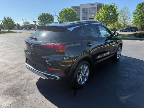 Used 2023 Buick Encore GX Essence w/ Advanced Technology Package FWD image 7