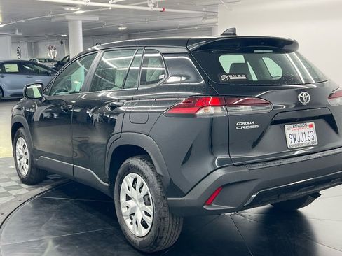 Used 2026 Toyota Corolla Cross L image 3