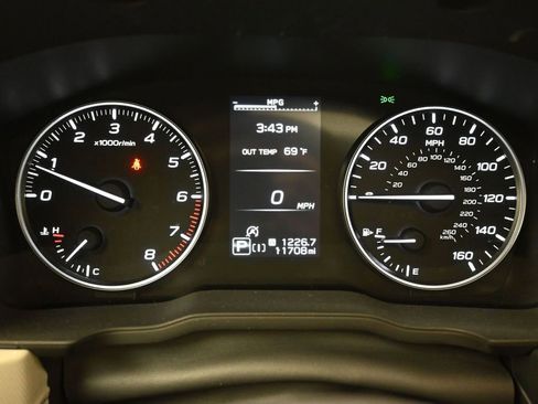 Certified 2025 Subaru Forester Premium AWD/4WD image 27