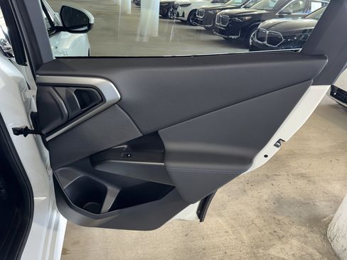 Certified 2025 BMW X3 xDrive30i w/ M Sport Package image 11