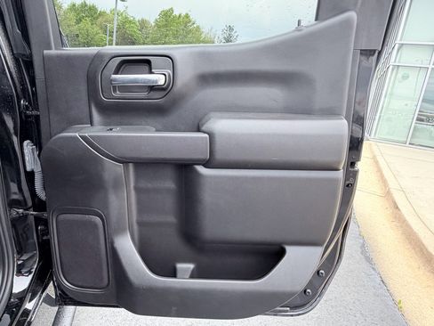 Used 2022 Chevrolet Silverado 1500 Custom image 27
