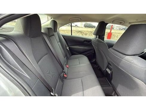 Certified 2025 Toyota Corolla LE FWD image 29