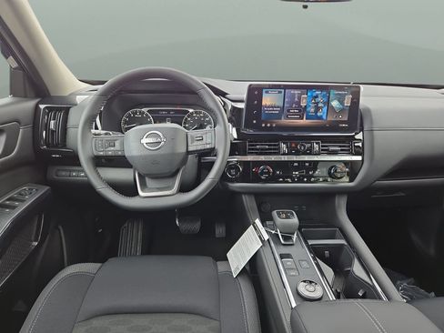 New 2026 Nissan Pathfinder SV AWD/4WD image 13