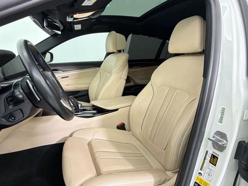 Used 2017 BMW 540i xDrive AWD/4WD image 5