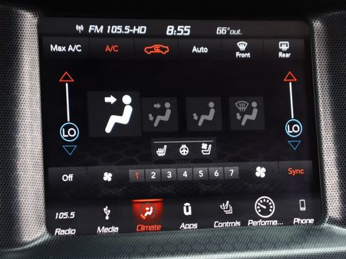 Used 2018 Dodge Charger R/T Scat Pack w/ Dynamics Package RWD image 30