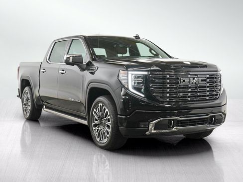 Used 2025 GMC Sierra 1500 Denali Ultimate AWD/4WD image 7