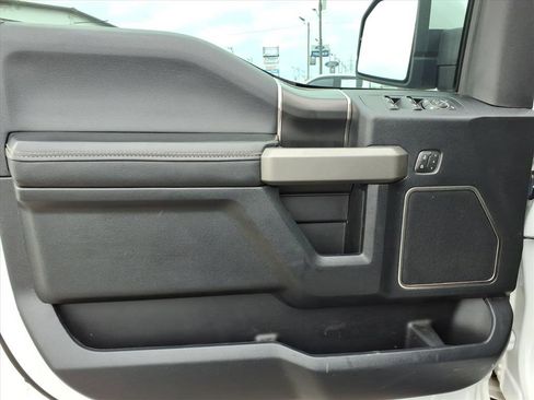 Used 2019 Ford F150 Raptor w/ Equipment Group 802A Luxury image 17