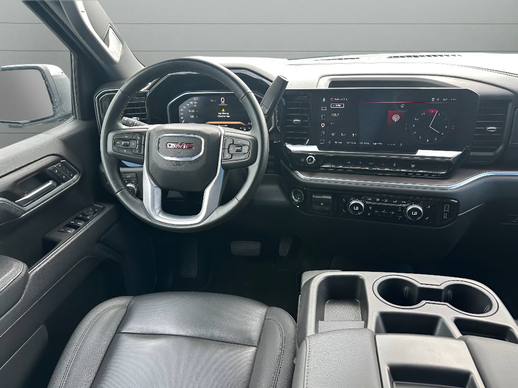 Used 2026 GMC Sierra 1500 SLT AWD/4WD image 16