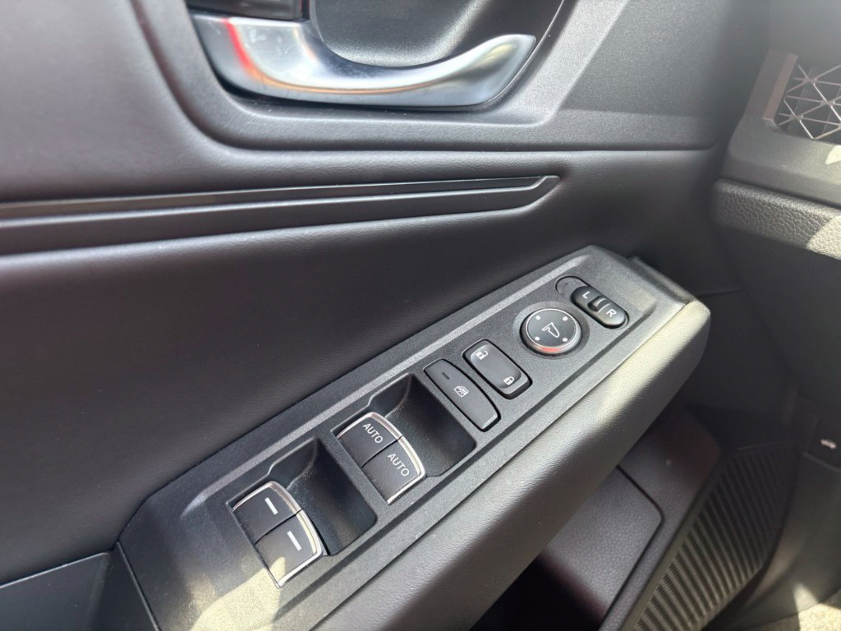 Used 2023 Honda Accord EX image 20
