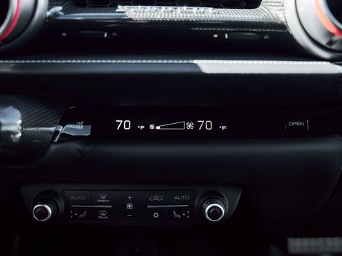 Used 2019 Ferrari 812 Superfast image 63