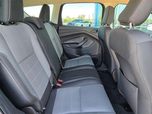 Used 2019 Ford Escape S image 23