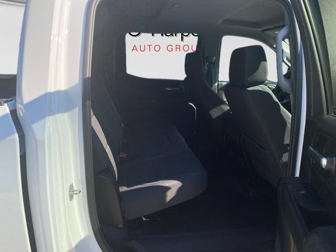 Used 2023 Chevrolet Silverado 1500 Custom AWD/4WD image 28