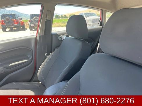 Used 2015 Ford Fiesta SE FWD image 10