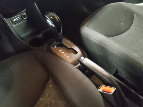 Used 2020 Chevrolet Spark LT image 26