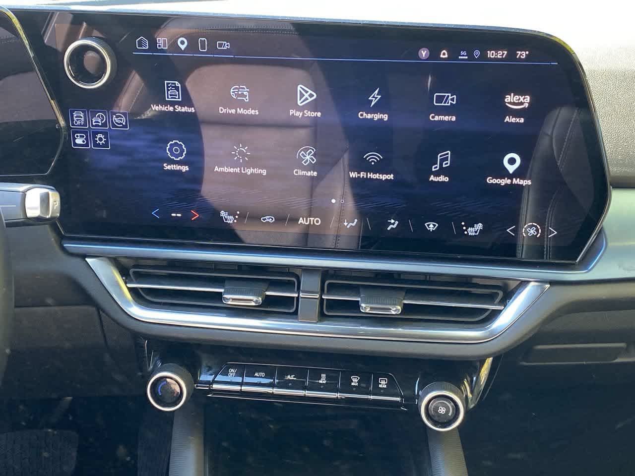 Used 2024 Chevrolet Equinox EV LT AWD/4WD image 23