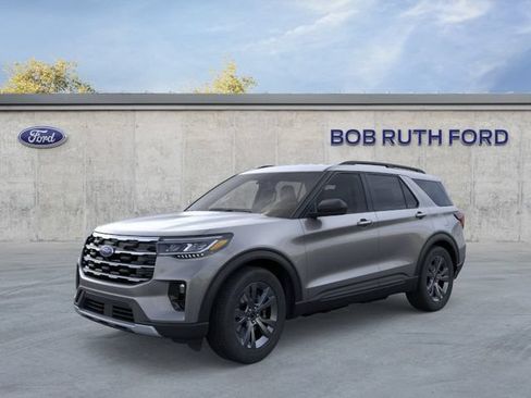 New 2026 Ford Explorer Active w/ Active Comfort Package AWD/4WD image 1