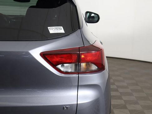 Used 2021 Chevrolet TrailBlazer LT w/ Convenience Package image 16