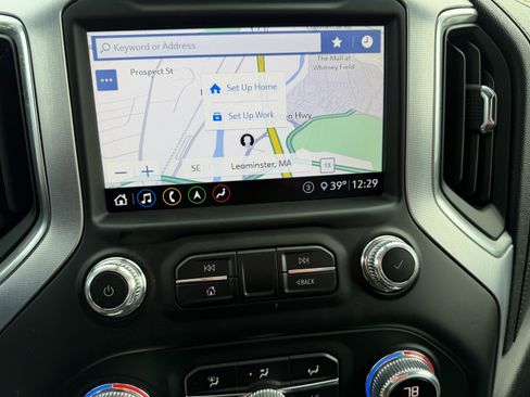 Used 2020 GMC Sierra 2500 SLT w/ SLT Premium Plus Package image 4