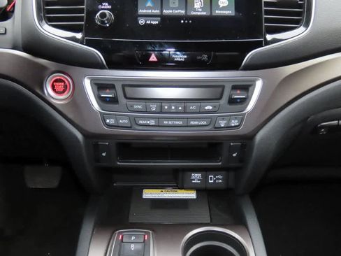 Certified 2022 Honda Pilot Special Edition image 22