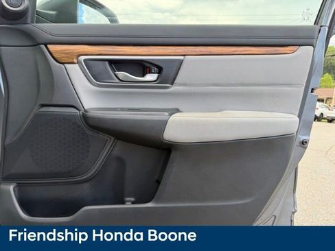 Used 2017 Honda CR-V EX image 41