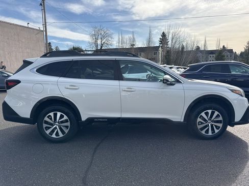 Used 2020 Subaru Outback Premium w/ Popular Package #1 image 8