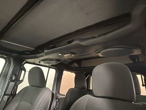 Used 2019 Jeep Wrangler Unlimited Sport AWD/4WD image 12