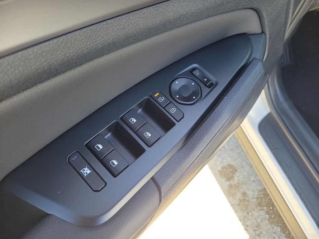 New 2026 Kia Sportage EX AWD/4WD image 21