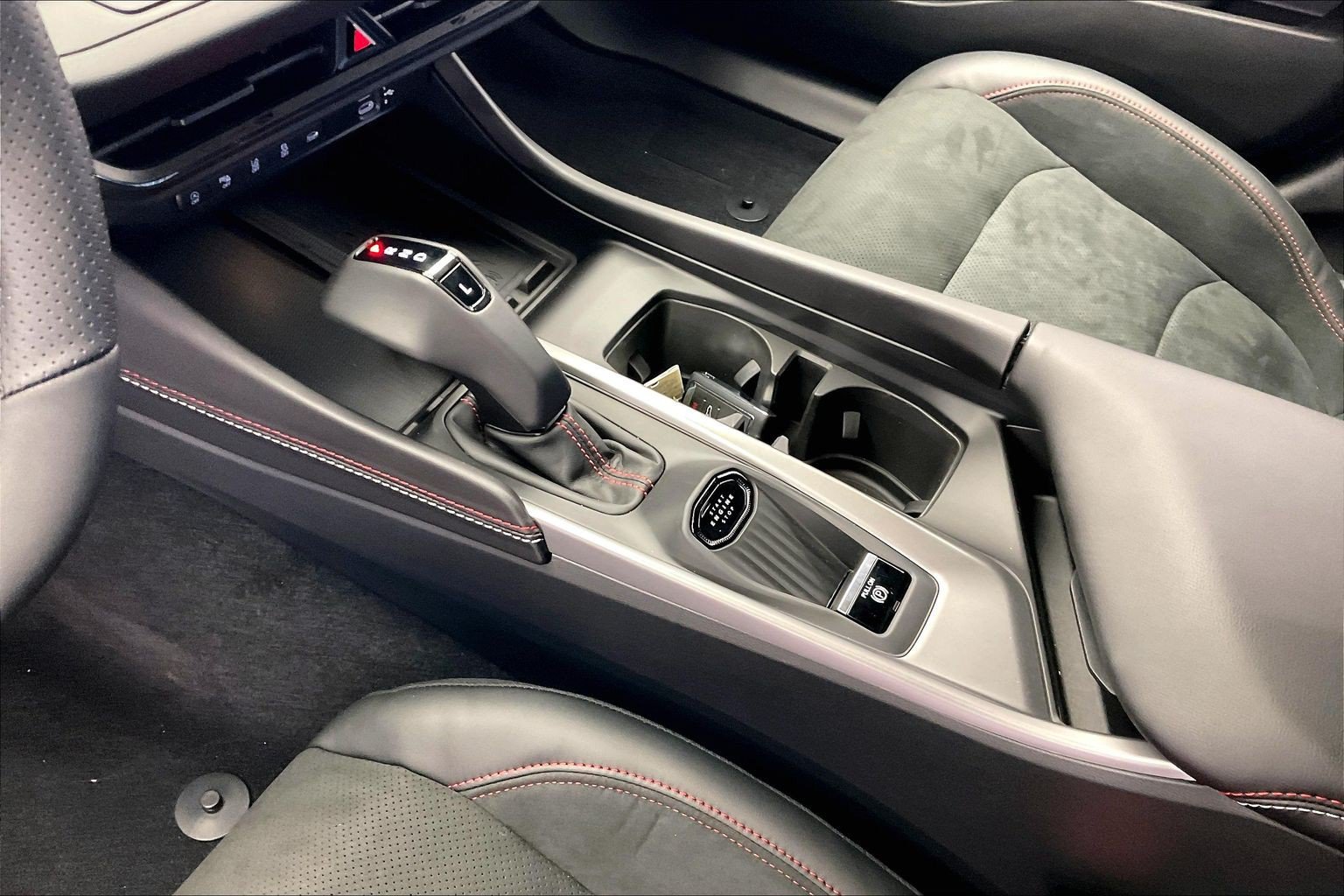 New 2026 Dodge Charger R/T AWD/4WD image 8