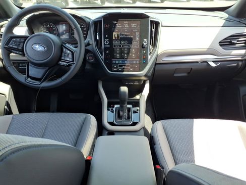 Certified 2025 Subaru Forester Premium AWD/4WD image 13