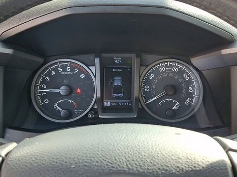 Used 2020 Toyota Tacoma TRD Sport image 26