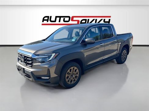 Used 2022 Honda Ridgeline RTL-E image 3