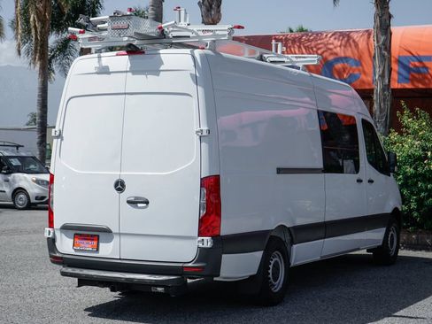 Used 2019 Mercedes-Benz Sprinter 170 Cargo image 8