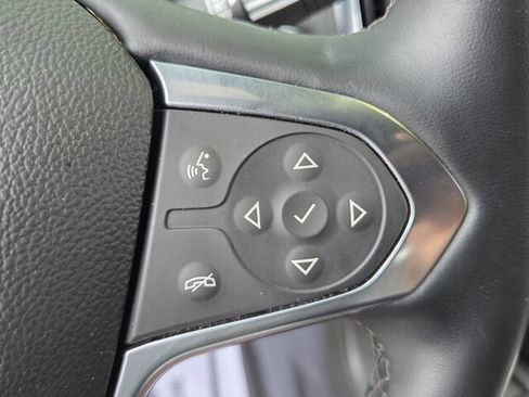 Used 2023 Chevrolet Traverse LT w/ LT Premium Package FWD image 24