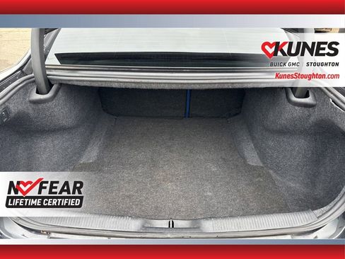 Used 2022 Dodge Charger R/T w/ Performance Handling Group RWD image 20