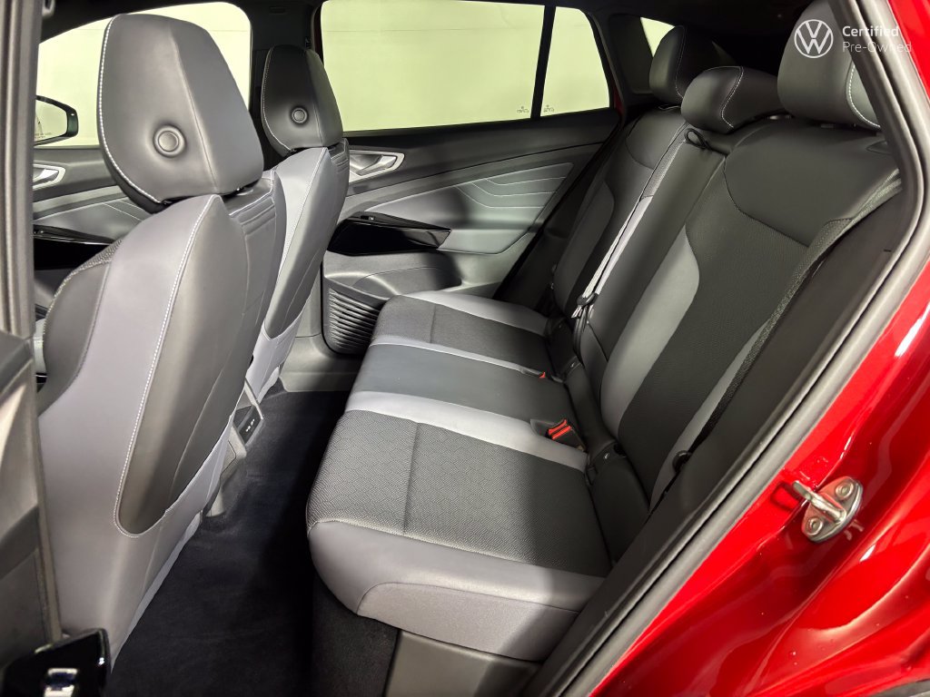 Used 2023 Volkswagen ID.4 Pro S RWD image 28