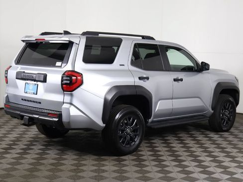 Used 2025 Toyota 4Runner SR5 AWD/4WD image 8