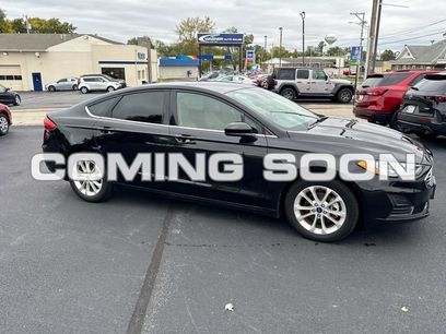 Used 2019 Ford Fusion SE